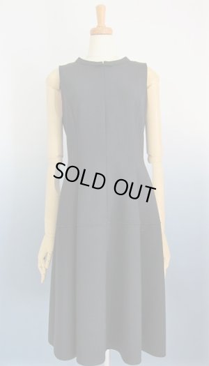 画像1: FOXEY　BOUTIQUE　フォクシーサイズ４０　ウールワンピース　プチリボン付き 