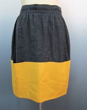 画像1: FENDIフェンディー　サイズ４０　グレーイエローバイカラー　ウールスカート
