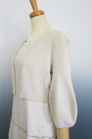 画像2: FOXEY　フォクシー　ボレロ　パフビショップ袖　レーヨンブレンド